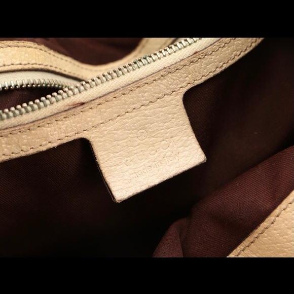 Authentic Gucci Charmy Bag - Picture 7 of 10